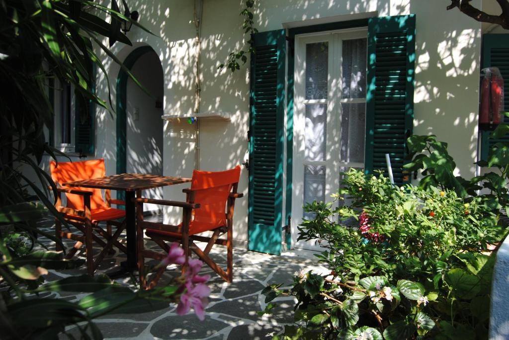 Meltemi Aparthotel Batsi  Room photo